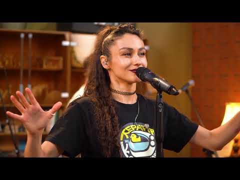 Малки Панелни Концерти: Керана и Космонавтите
